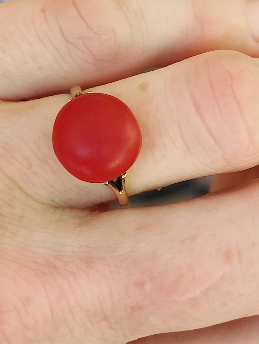 🪸 Antique 14K Gold Coral Ring - Picture 4 of 7